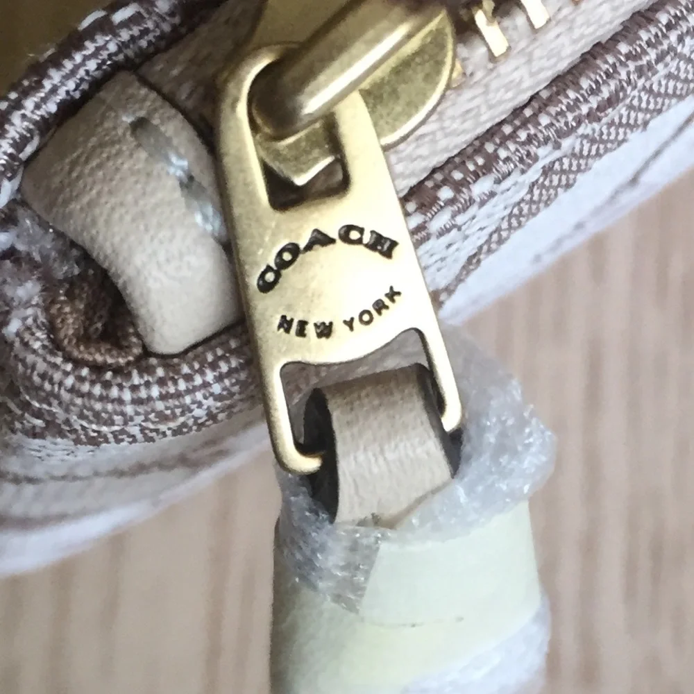 Coach Stone Ivory Wristlet - Picture 5 of 10
